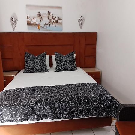 Un Riad Pour Se Divertir En Famille & Se Detendre Marrakesh Exteriör bild