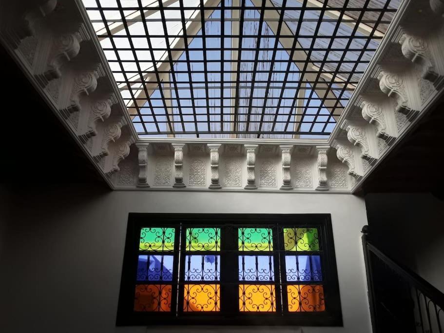 Un Riad Pour Se Divertir En Famille & Se Detendre Marrakesh Exteriör bild